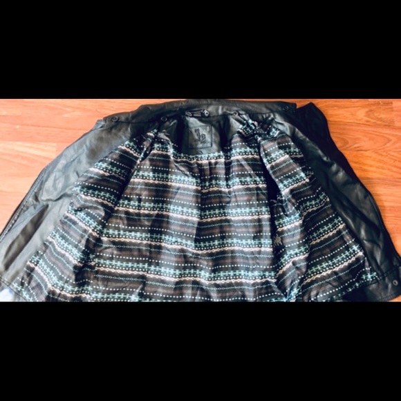 VINTAGE🌈Cool Vegan Leather Bomber Jacket!🌈EUC! - Picture 4 of 5